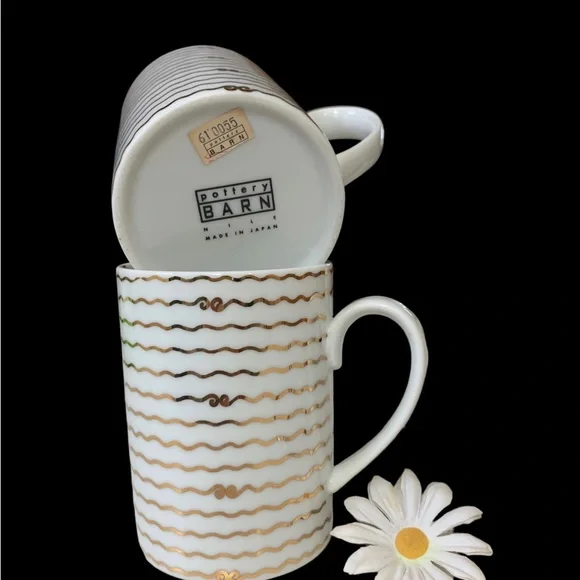 POTTERY BARN MUG 2pcs Nile Gold Trim Accent 14 oz Coffee COFFEE MUG - Picture 5 of 10